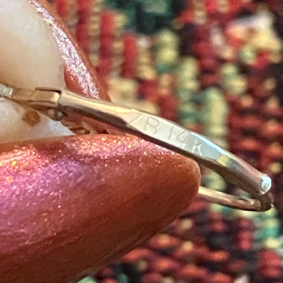 14 Karat Yellow Gold Chandelier Style Freshwater Pearl Lever Back Earrings - Picture 3 of 8